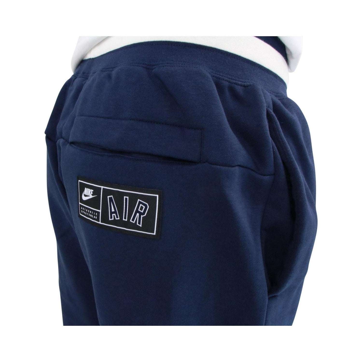 nike air jogger loose fit