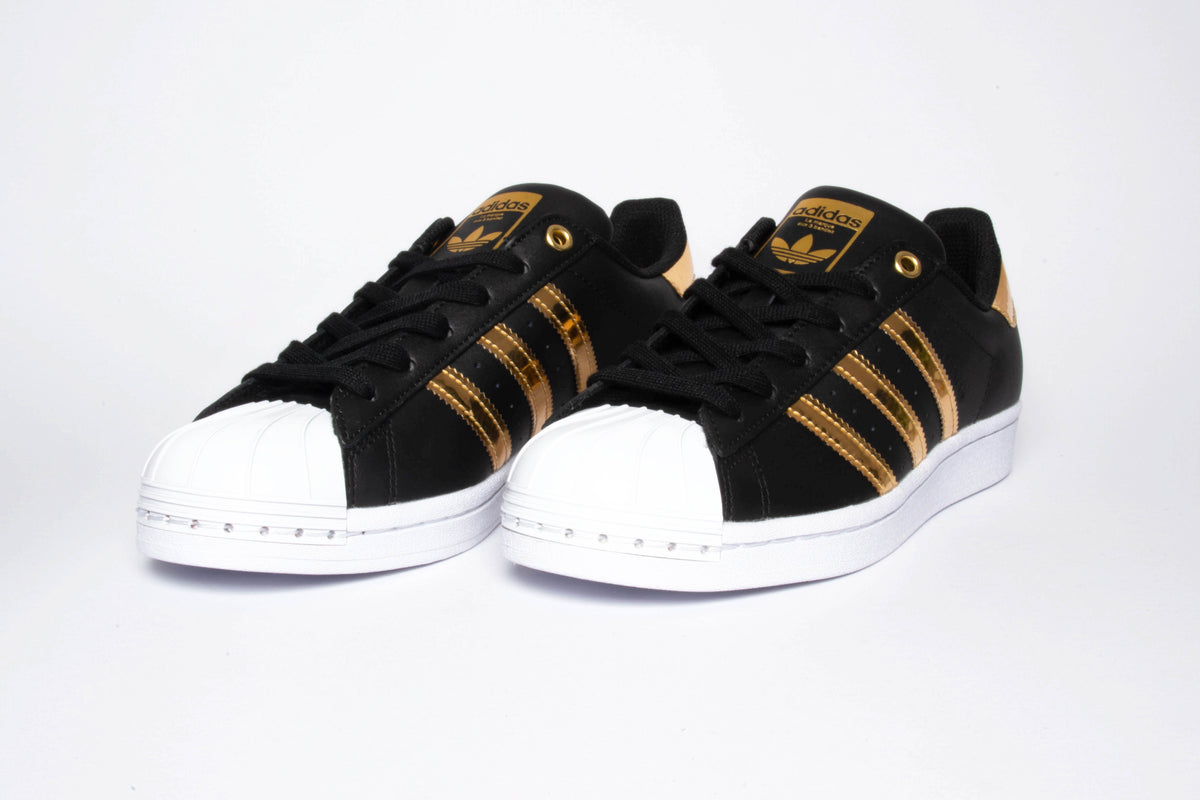 Adidas Superstar Metal Toe WE'VE GOT SOLE Adidas Superstar Metal Toe WE'VE GOT SOLE