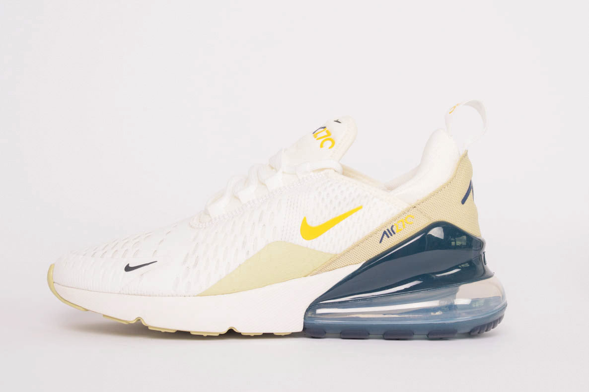 Nike Air Max 270 Essential