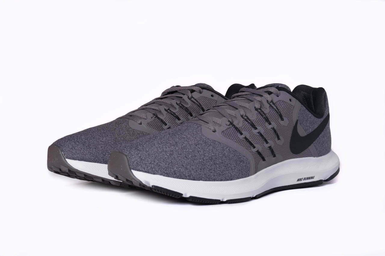 nike run swift black grey